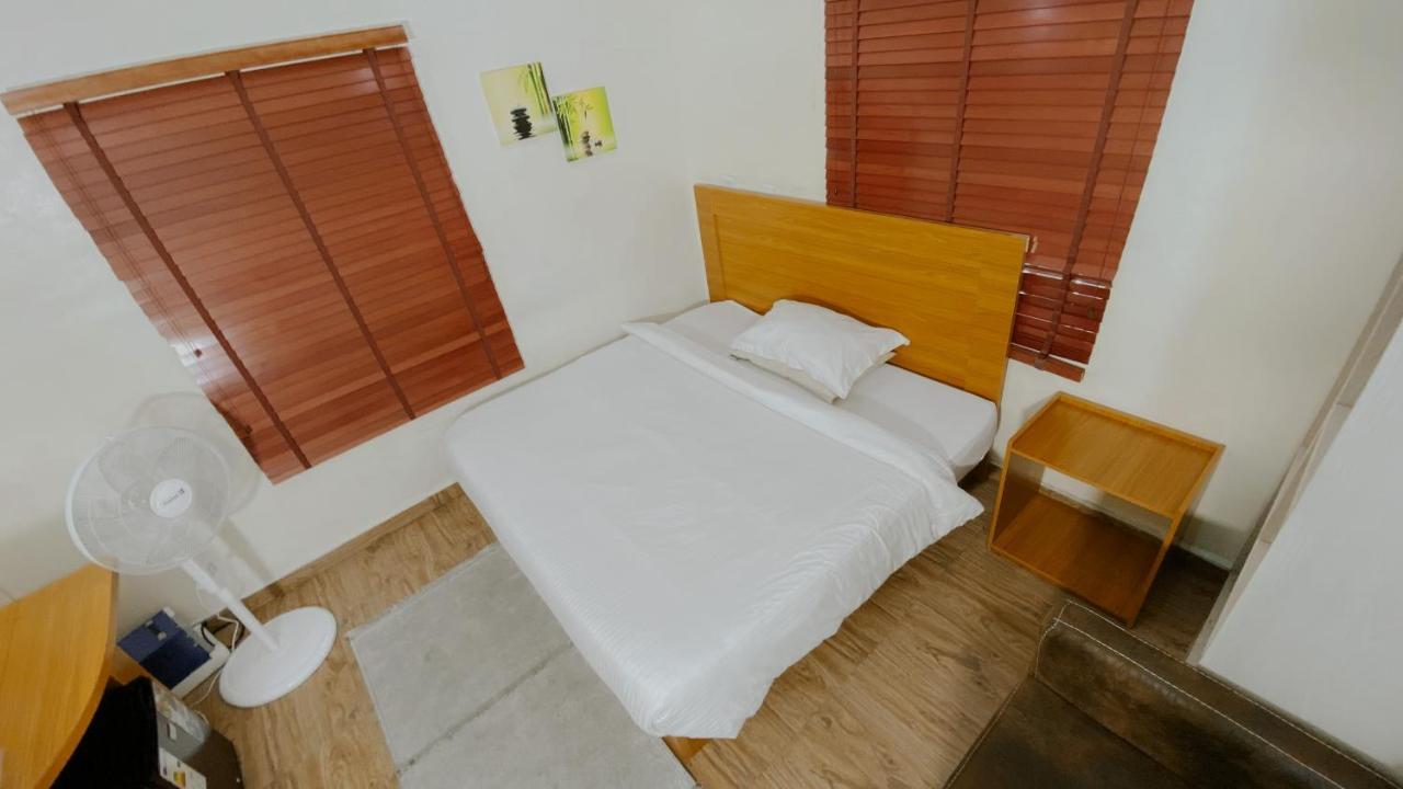 Taverna Lounge & Boutique Hotel Port Harcourt Eksteriør billede